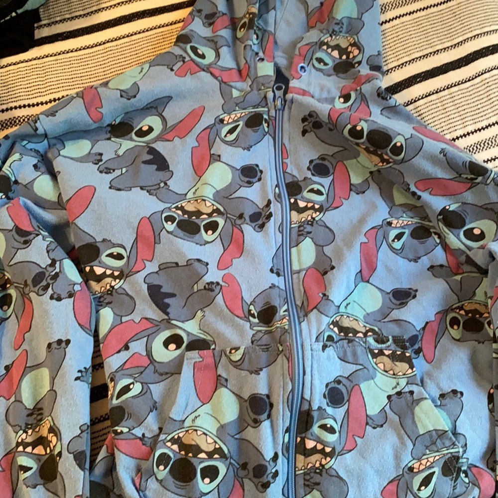 Zip up sweatshirt
